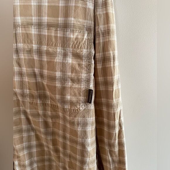 Set of Two Columbia Button Down Plaid Shirts - Picture 9 of 11